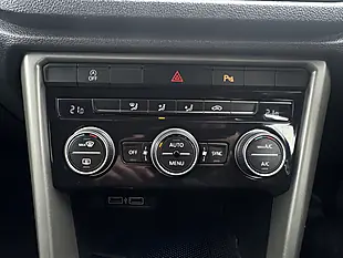 Used 2020 Volkswagen T-Roc Design Blue - Interior and Exterior details 18