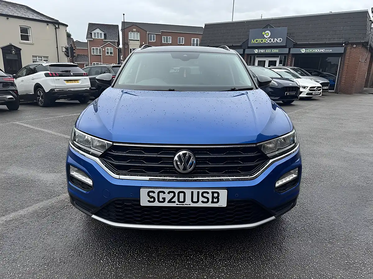 Used 2020 Volkswagen T-Roc Design Blue - Interior and Exterior details 2
