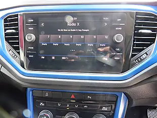 Used 2020 Volkswagen T-Roc Design Blue - Interior and Exterior details 12