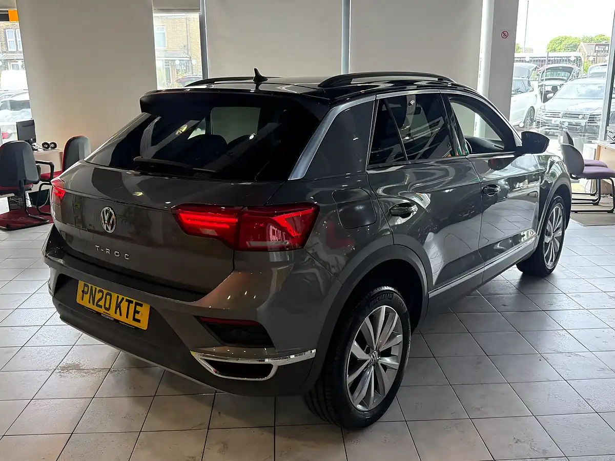 Used 2020 Volkswagen T-Roc Design Grey - Interior and Exterior details 11