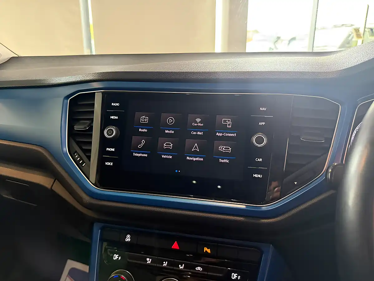 Used 2020 Volkswagen T-Roc Design Grey - Interior and Exterior details 18