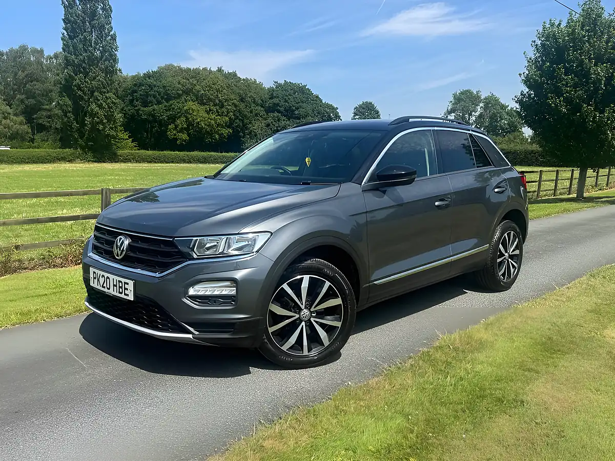Used 2020 Volkswagen T-Roc Design Grey - Interior and Exterior details 7