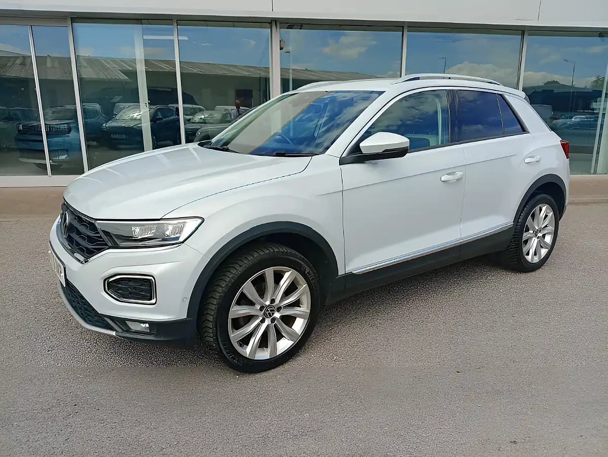 Used 2020 Volkswagen T-Roc Evo Silver - Interior and Exterior details 5