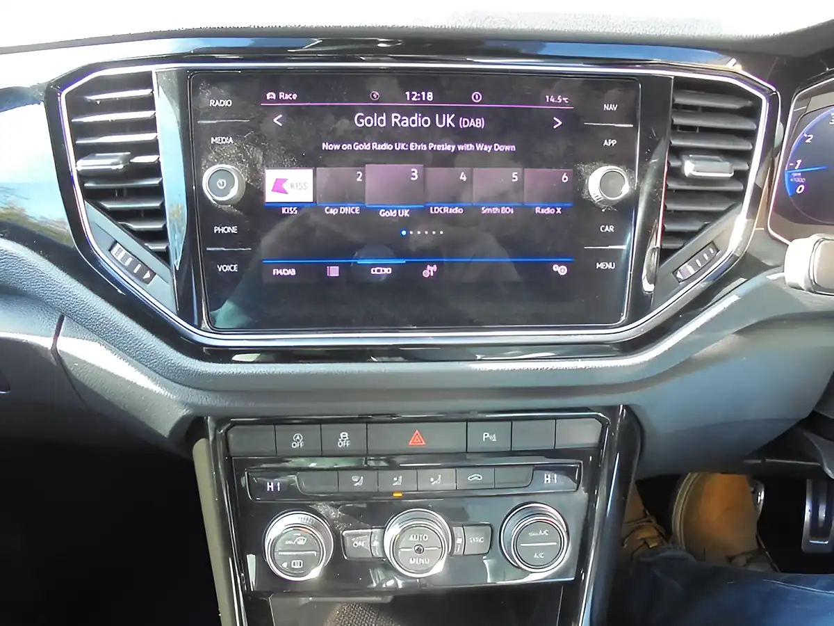 Used 2020 Volkswagen T-Roc R Black - Interior and Exterior details 12