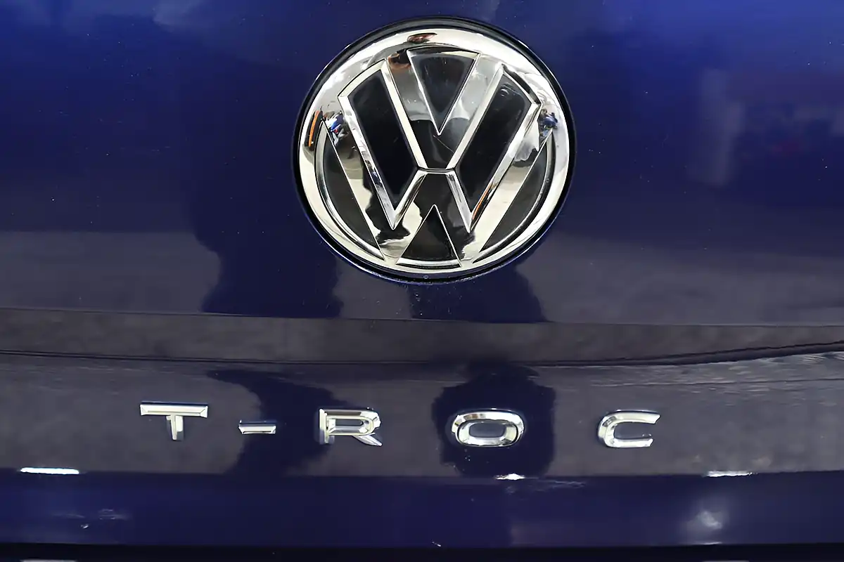 Used 2020 Volkswagen T-Roc R-Line Blue - Interior and Exterior details 19