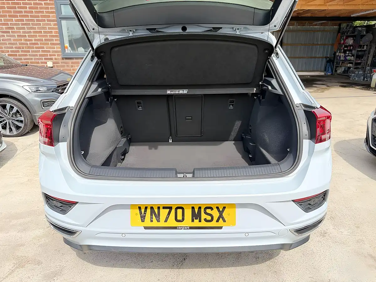 Used 2020 Volkswagen T-Roc R-Line Silver - Interior and Exterior details 12