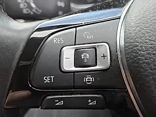Used 2020 Volkswagen T-Roc Se Blue - Interior and Exterior details 13