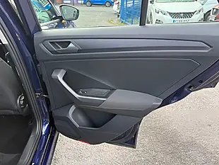 Used 2020 Volkswagen T-Roc Se Blue - Interior and Exterior details 11