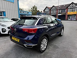 Used 2020 Volkswagen T-Roc Se Blue - Interior and Exterior details 3