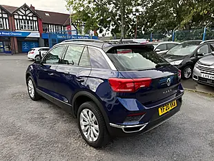 Used 2020 Volkswagen T-Roc Se Blue - Interior and Exterior details 5