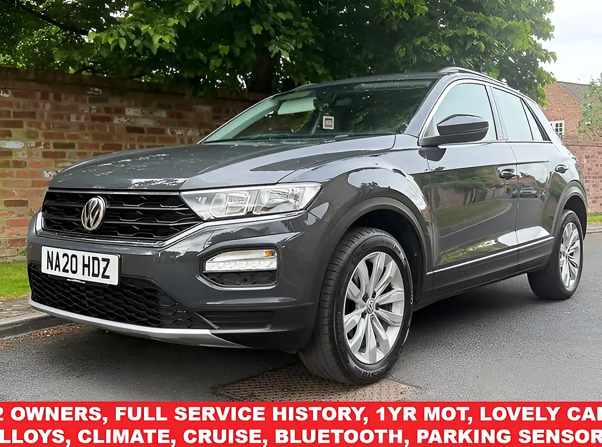 Used 2020 Volkswagen T-Roc Se Grey - Front View
