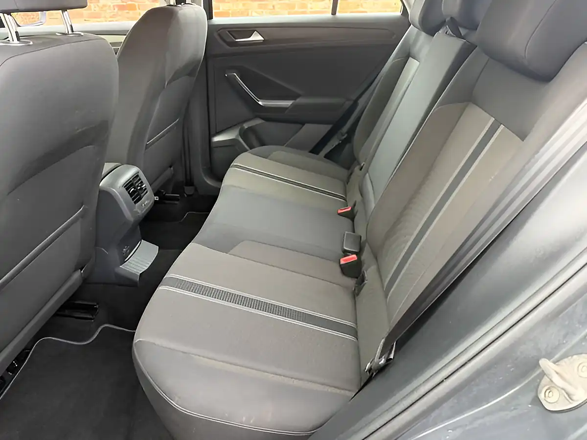 Used 2020 Volkswagen T-Roc Se Grey - Interior and Exterior details 11