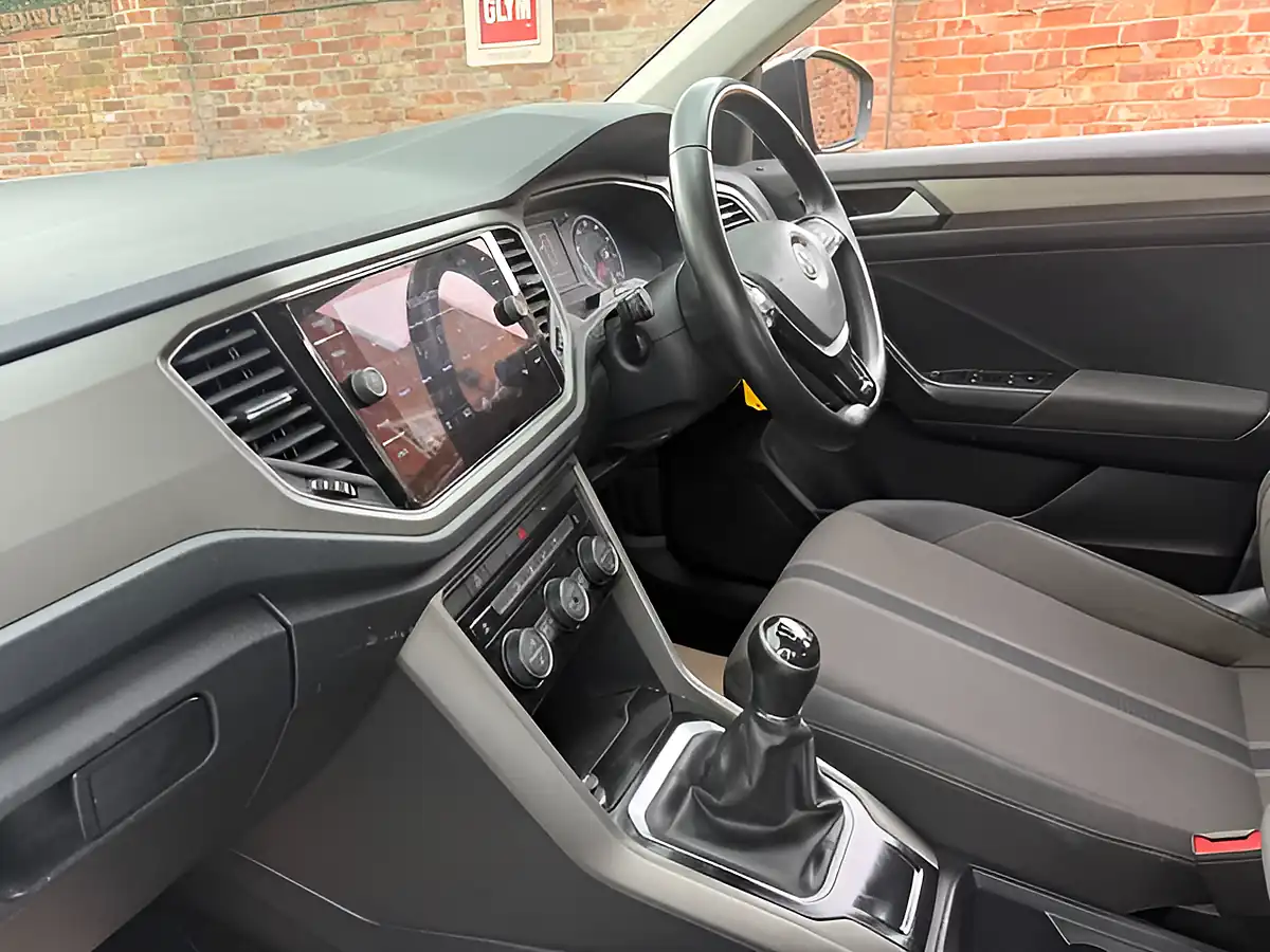 Used 2020 Volkswagen T-Roc Se Grey - Interior and Exterior details 13