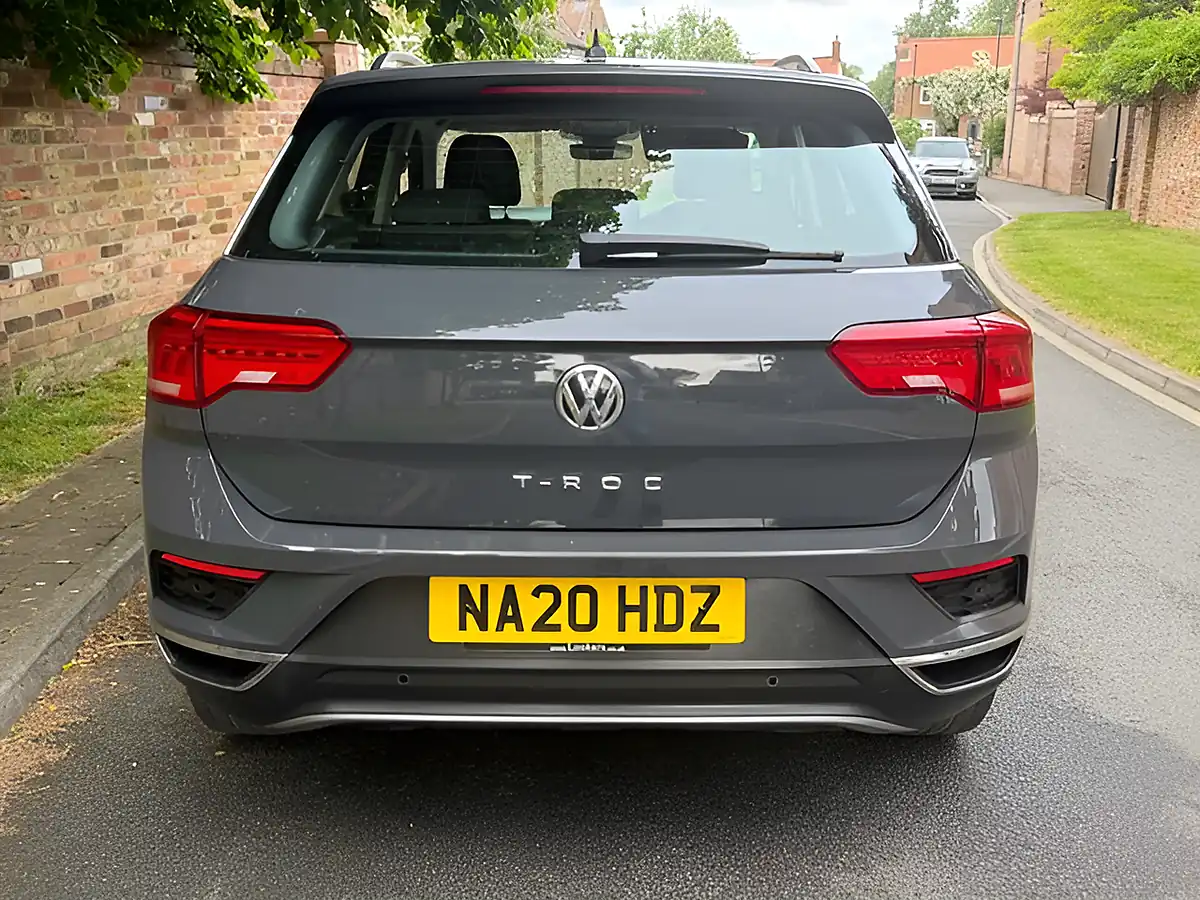 Used 2020 Volkswagen T-Roc Se Grey - Interior and Exterior details 15