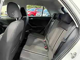 Used 2020 Volkswagen T-Roc Se Pure White - Interior and Exterior details 17