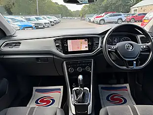 Used 2020 Volkswagen T-Roc Se Pure White - Interior and Exterior details 18