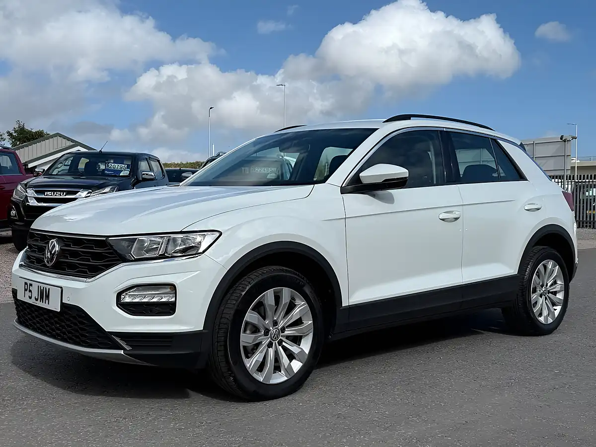 Used 2020 Volkswagen T-Roc Se Pure White - Interior and Exterior details 3