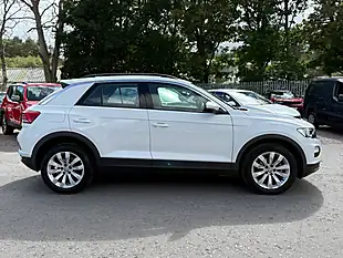 Used 2020 Volkswagen T-Roc Se Pure White - Interior and Exterior details 4