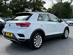 Used 2020 Volkswagen T-Roc Se Pure White - Interior and Exterior details 5