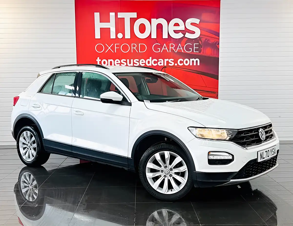 Used 2020 Volkswagen T-Roc Se White - Front View