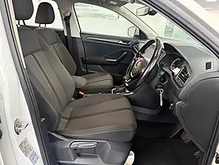Used 2020 Volkswagen T-Roc Se White - Interior and Exterior details 14