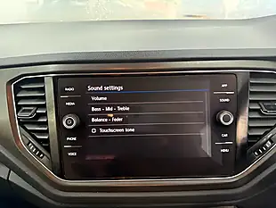 Used 2020 Volkswagen T-Roc Se White - Interior and Exterior details 18