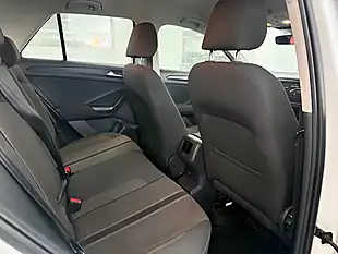 Used 2020 Volkswagen T-Roc Se White - Interior and Exterior details 4