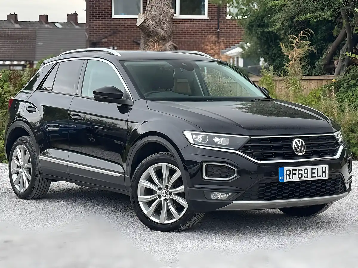 Used 2020 Volkswagen T-Roc Sel Black - Front View