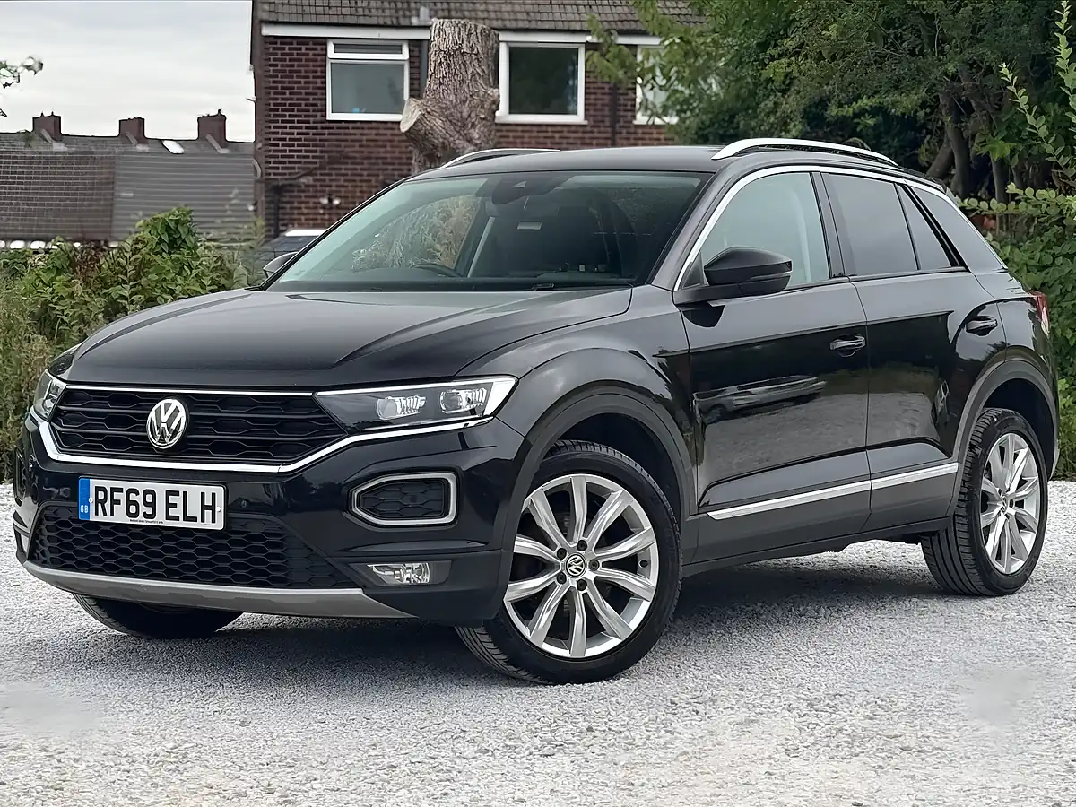 Used 2020 Volkswagen T-Roc Sel Black - Interior and Exterior details 17