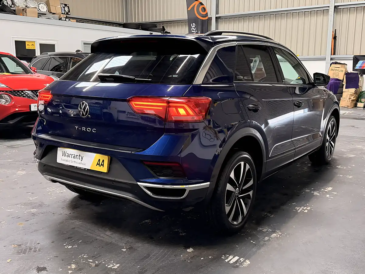 Used 2020 Volkswagen T-Roc United Ltd Edition Metallic Blue - Interior and Exterior details 15