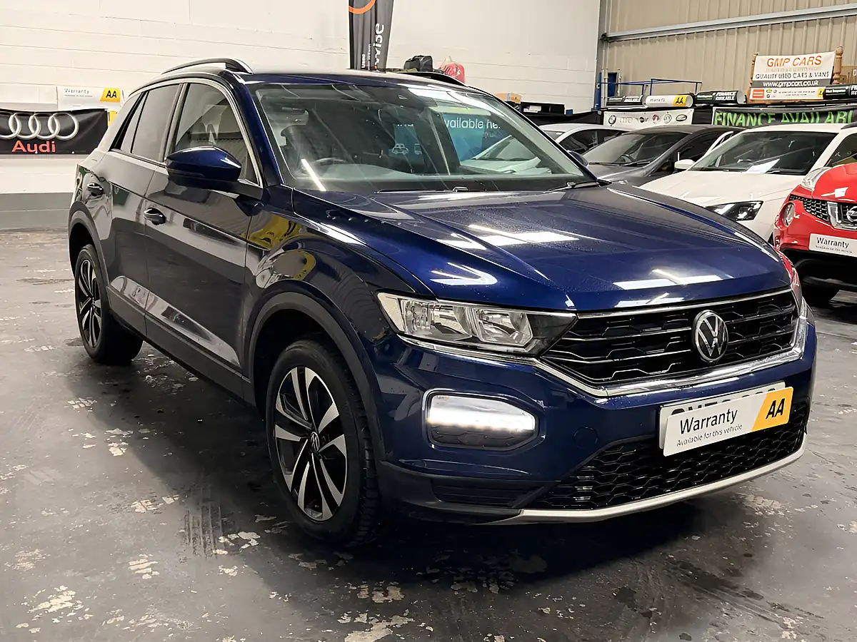 Used 2020 Volkswagen T-Roc United Ltd Edition Metallic Blue - Interior and Exterior details 2