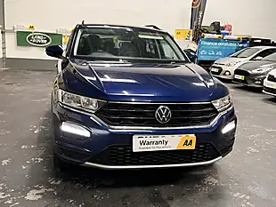 Used 2020 Volkswagen T-Roc United Ltd Edition Metallic Blue - Interior and Exterior details 4
