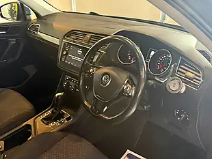 Used 2020 Volkswagen Tiguan Allspace Match Grey - Interior and Exterior details 14