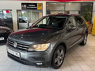 Used 2020 Volkswagen Tiguan Allspace Match Grey - Interior and Exterior details 4
