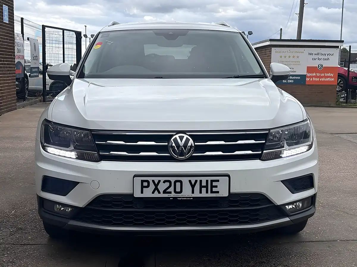 Used 2020 Volkswagen Tiguan Allspace Match White - Interior and Exterior details 2