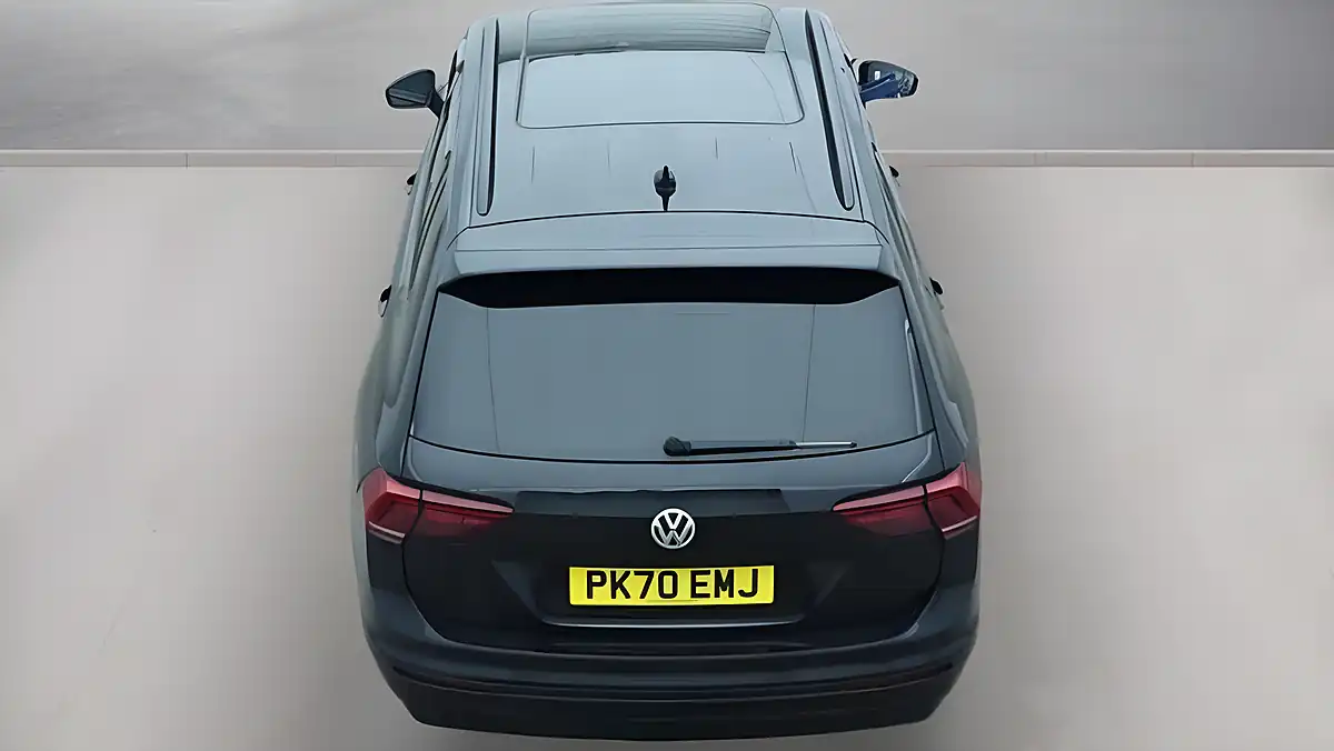 Used 2020 Volkswagen Tiguan Allspace R-Line Tech Black - Interior and Exterior details 8