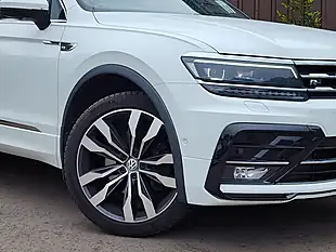 Used 2020 Volkswagen Tiguan Allspace R-Line Tech White - Interior and Exterior details 2