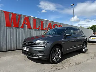 Used 2020 Volkswagen Tiguan Allspace Sel Grey - Interior and Exterior details 9