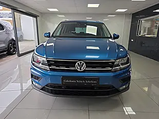 Used 2020 Volkswagen Tiguan Match Blue - Interior and Exterior details 19