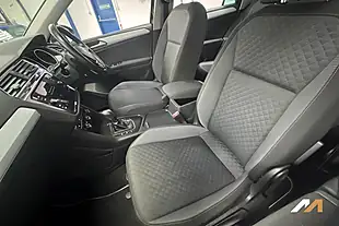 Used 2020 Volkswagen Tiguan Match Grey - Interior and Exterior details 20