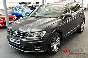 Used 2020 Volkswagen Tiguan Match Grey - Interior and Exterior details 17
