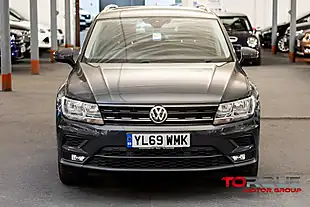 Used 2020 Volkswagen Tiguan Match Grey - Interior and Exterior details 2