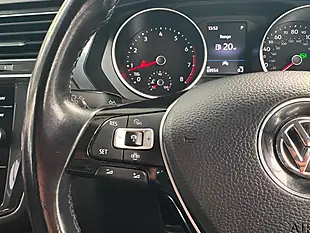 Used 2020 Volkswagen Tiguan Match Grey - Interior and Exterior details 19