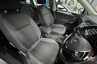 Used 2020 Volkswagen Tiguan Match Silver - Interior and Exterior details 16