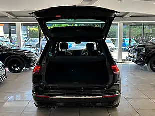 Used 2020 Volkswagen Tiguan R-Line Tech Black - Interior and Exterior details 6