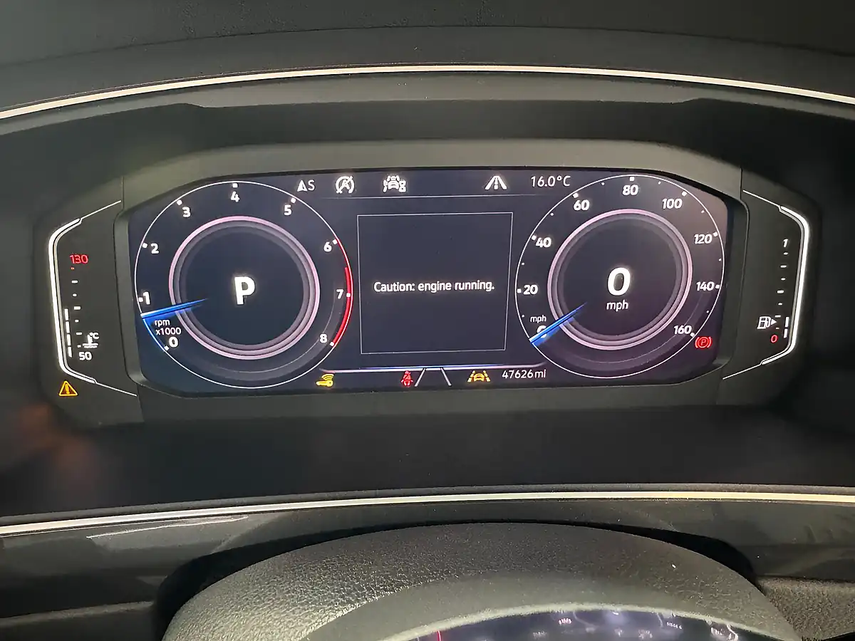 Used 2020 Volkswagen Tiguan R-Line Tech Black - Interior and Exterior details 19