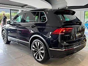 Used 2020 Volkswagen Tiguan R-Line Tech Black - Interior and Exterior details 3