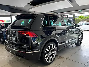 Used 2020 Volkswagen Tiguan R-Line Tech Black - Interior and Exterior details 6