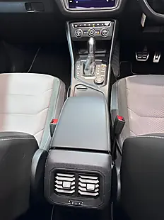 Used 2020 Volkswagen Tiguan R-Line Tech Black - Interior and Exterior details 17