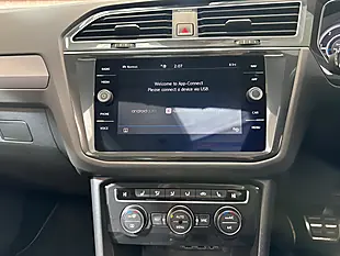 Used 2020 Volkswagen Tiguan R-Line Tech Black - Interior and Exterior details 18